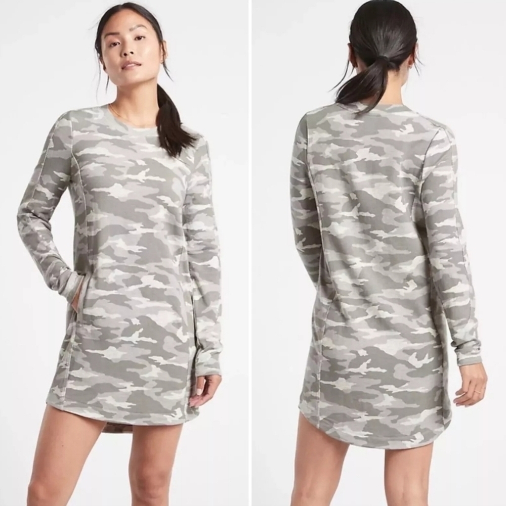Athleta Balance Printed Long Sleeve Dress